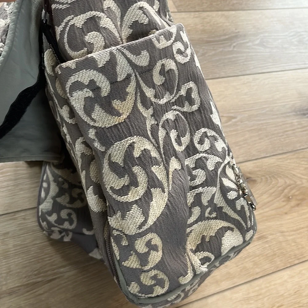Petunia Pickle Bottom Diaper Bag Gray and White